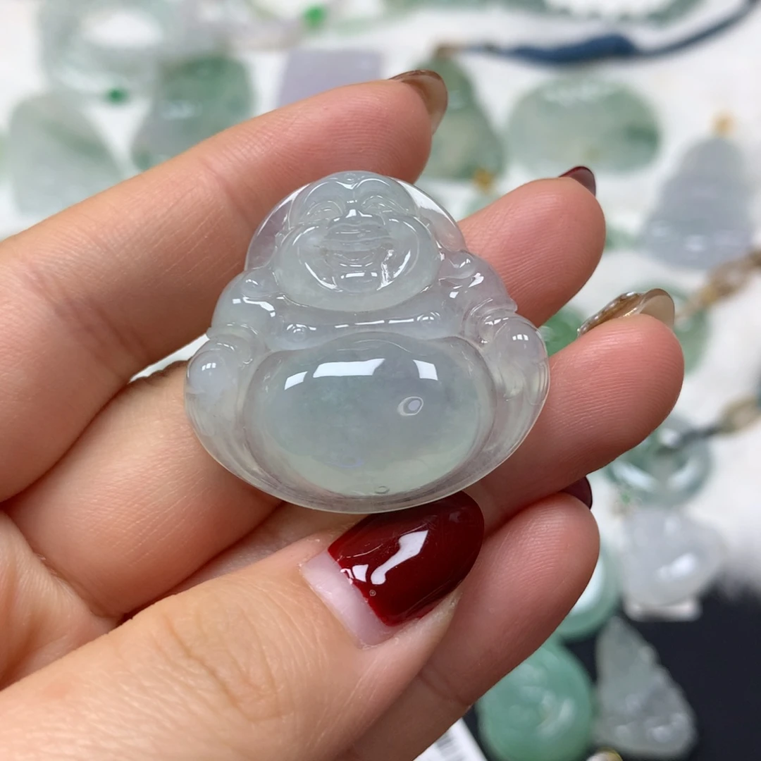 翡翠颈饰未镶嵌佛公