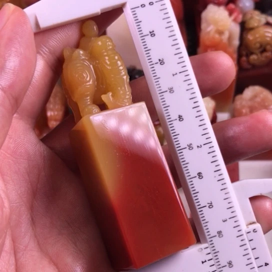 老挝石快**丁结晶老挝大象方章