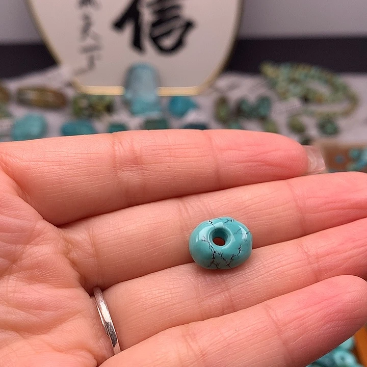 绿松石未镶嵌扣子