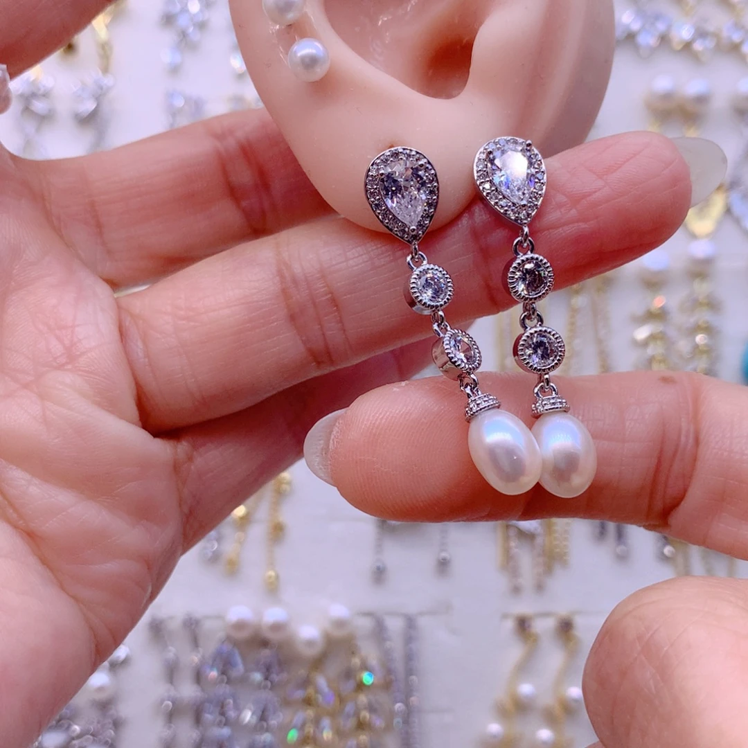 合金淡水珍珠耳饰