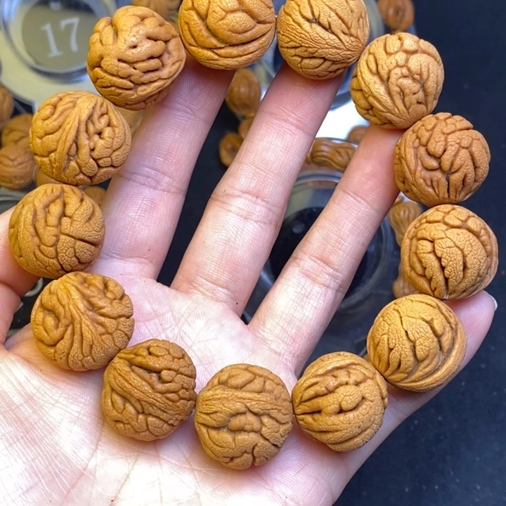 桃核吊坠秦岭龙纹桃核21尺寸