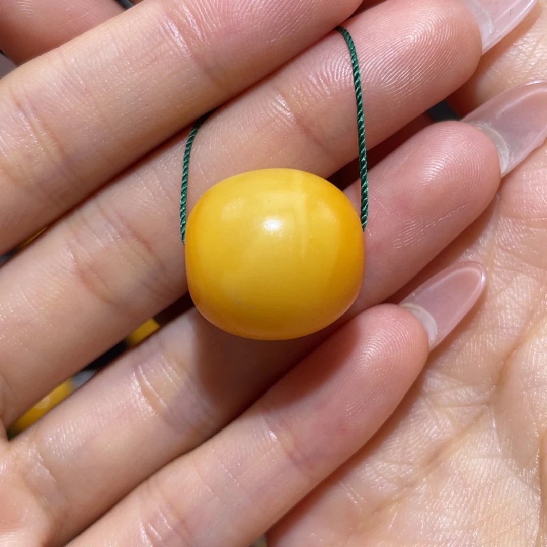 【闪购商品】琥珀裸石未镶嵌珠子