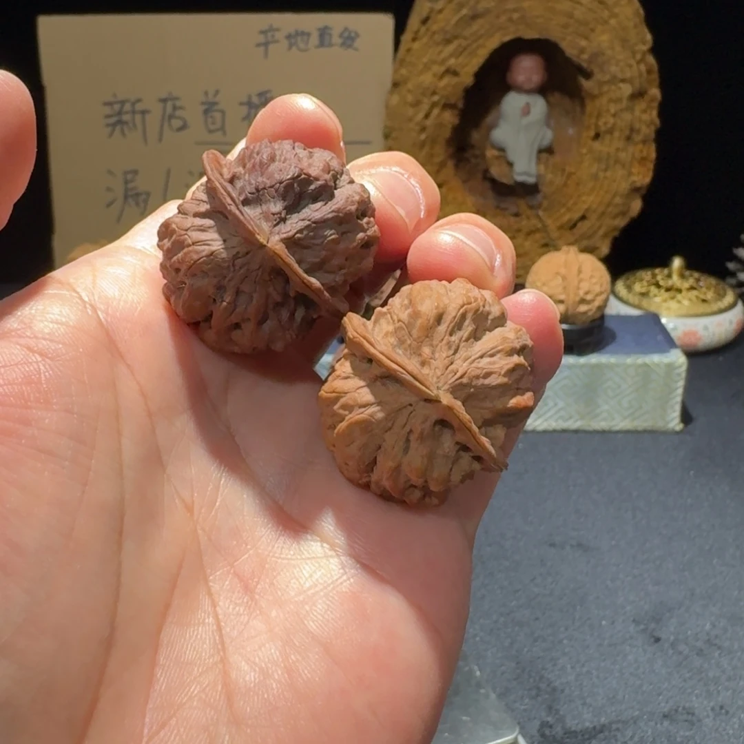 文玩核桃把件云南铁核桃47