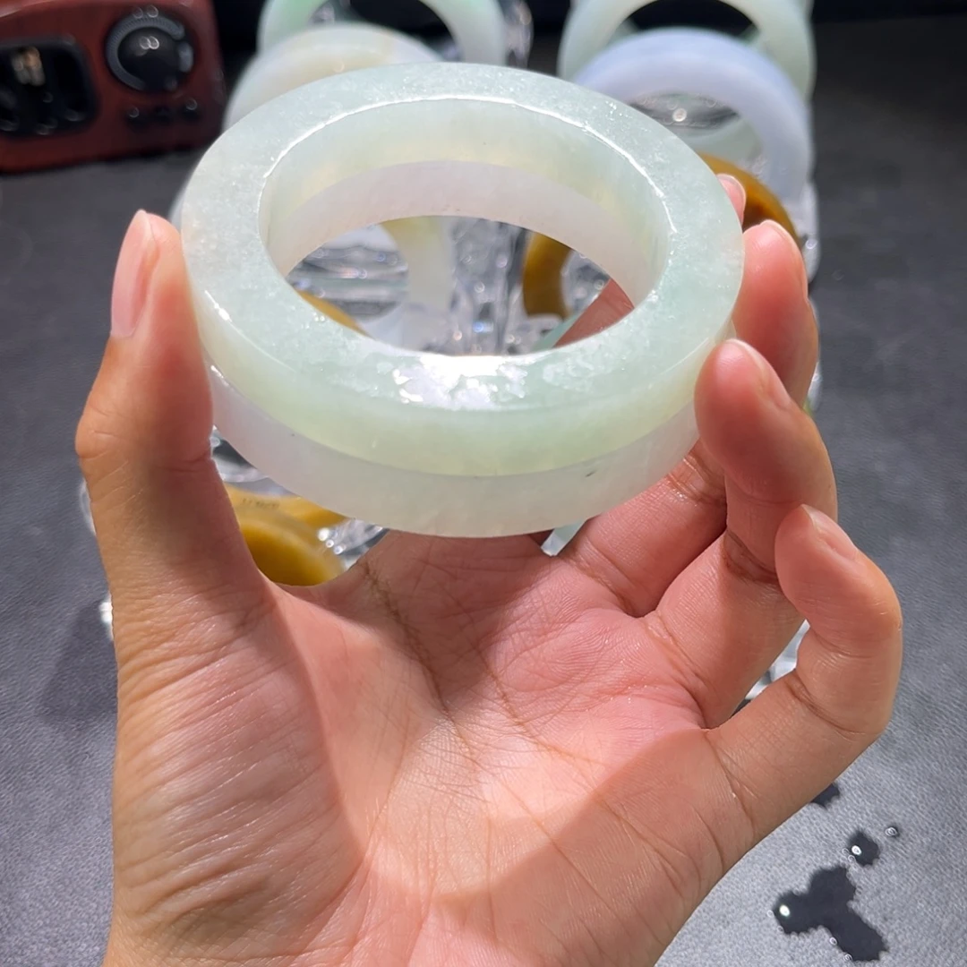 定制翡翠未镶嵌手镯芙蓉底54-59圈口