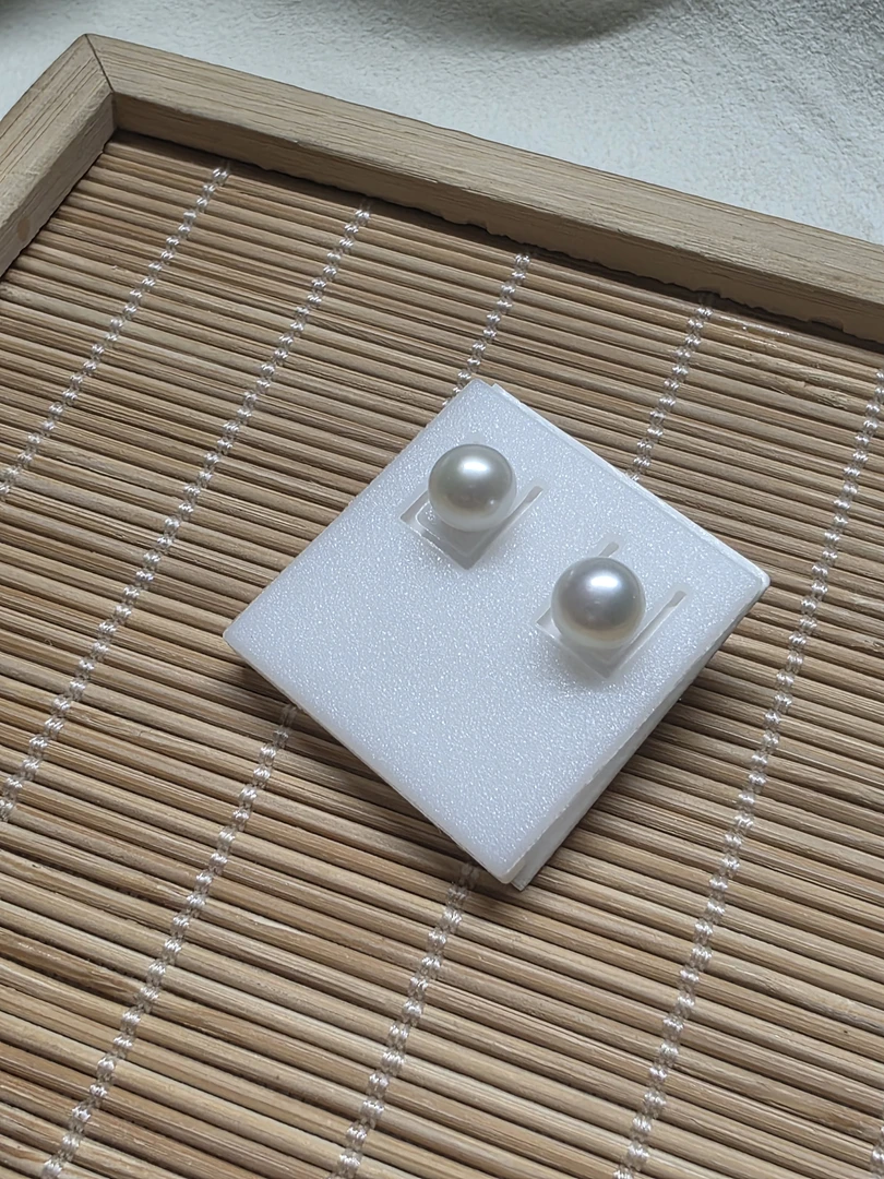 天然无核淡水珍珠耳钉多样性发其一