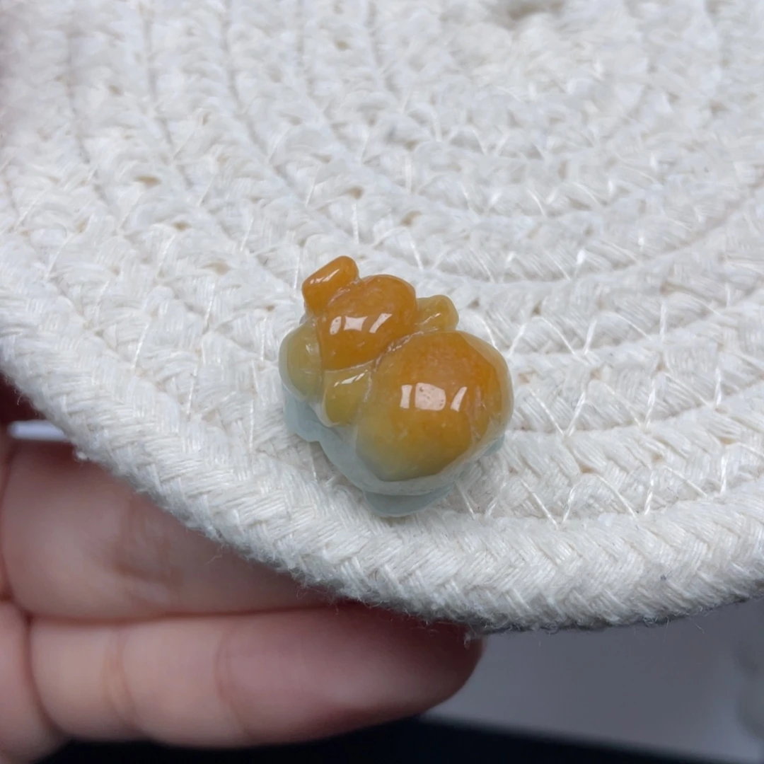翡翠未镶嵌颈饰天然A货缅甸翡翠