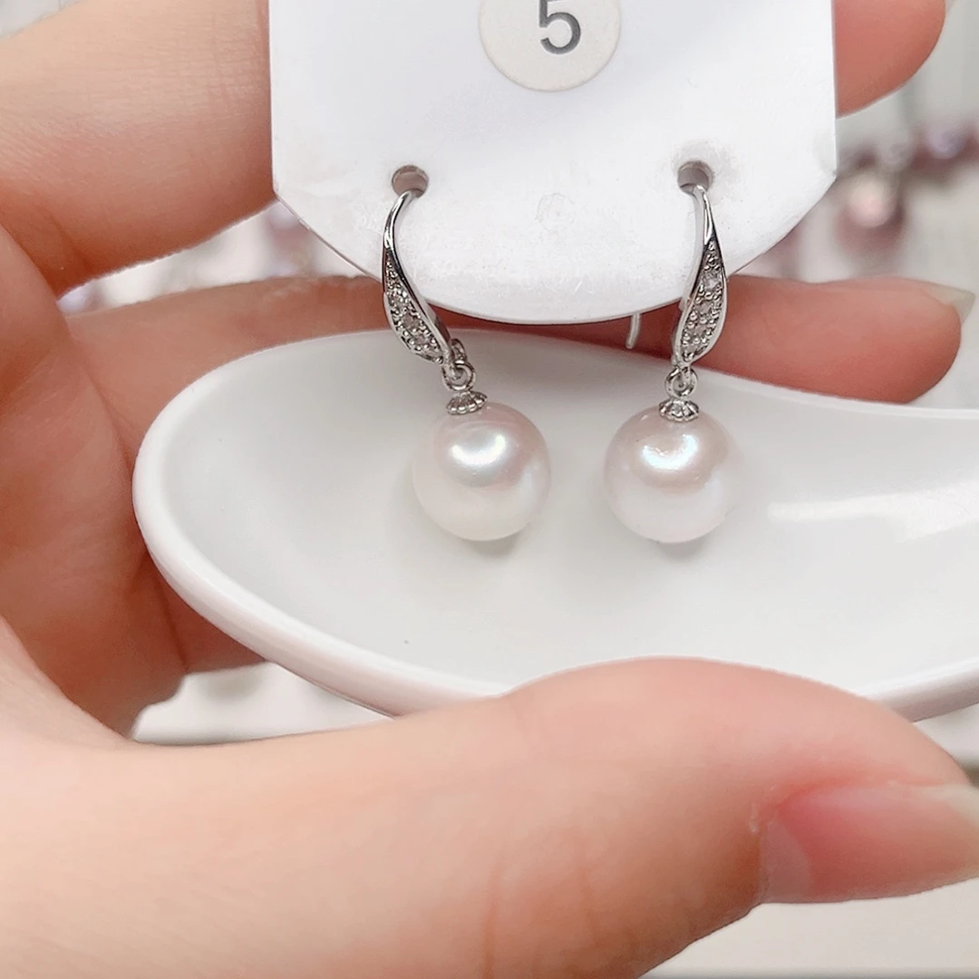 合金淡水珍珠吊坠(赠链)