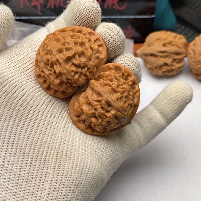【闪购商品】文玩核桃把件74宫灯