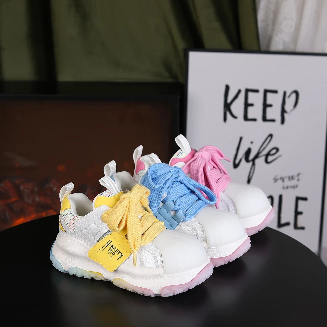 【婷婷 梦屿】增高5cm时尚潮流百搭女士休闲鞋 25-860