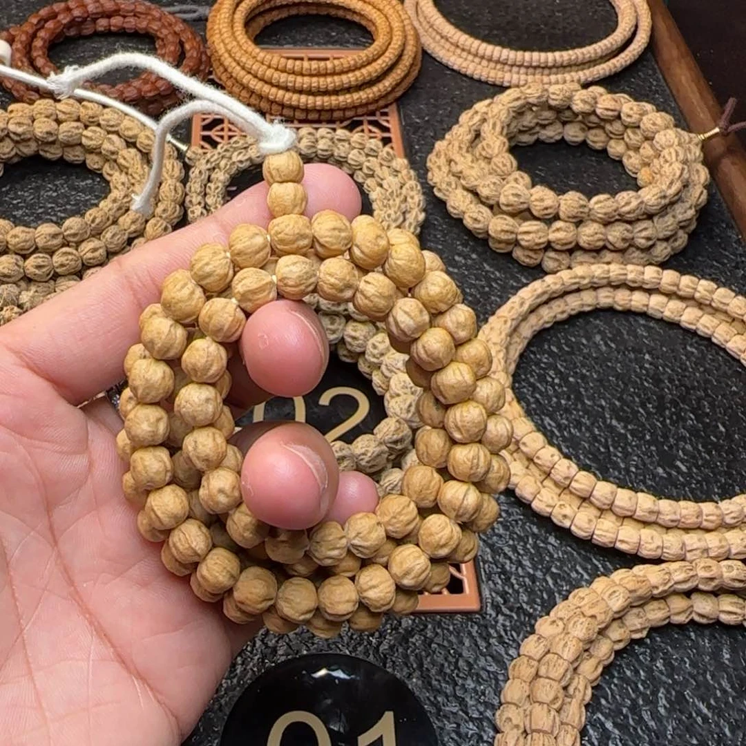 柏香籽/百香籽吊坠泰**饼