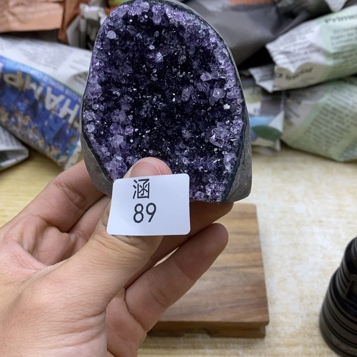 水晶大型摆件（非配饰）未镶嵌