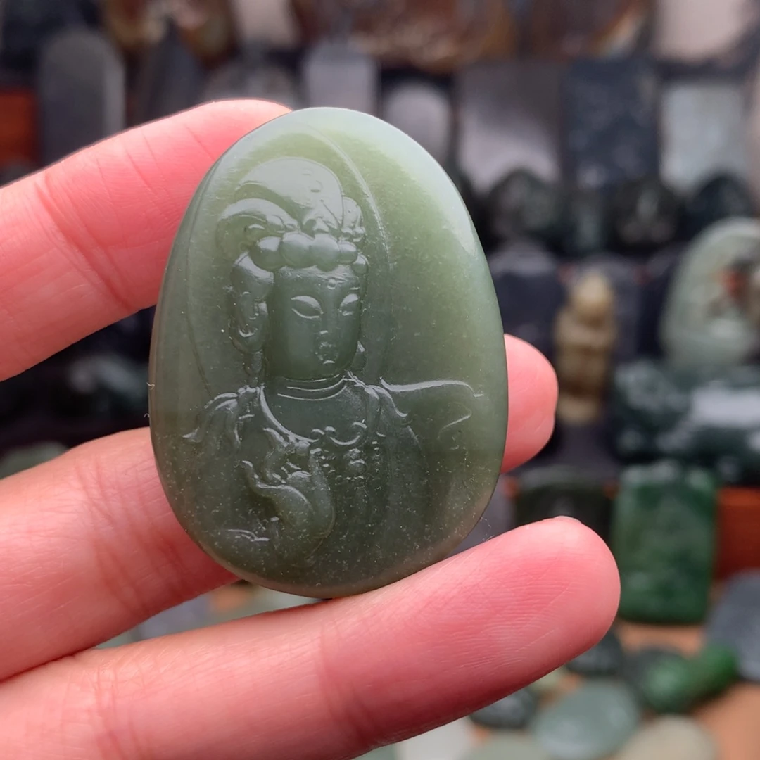 和田玉未镶嵌颈饰挂件31