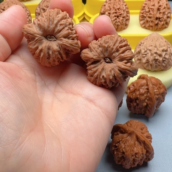 核桃凹底拉丝蚂蚁纹南疆石