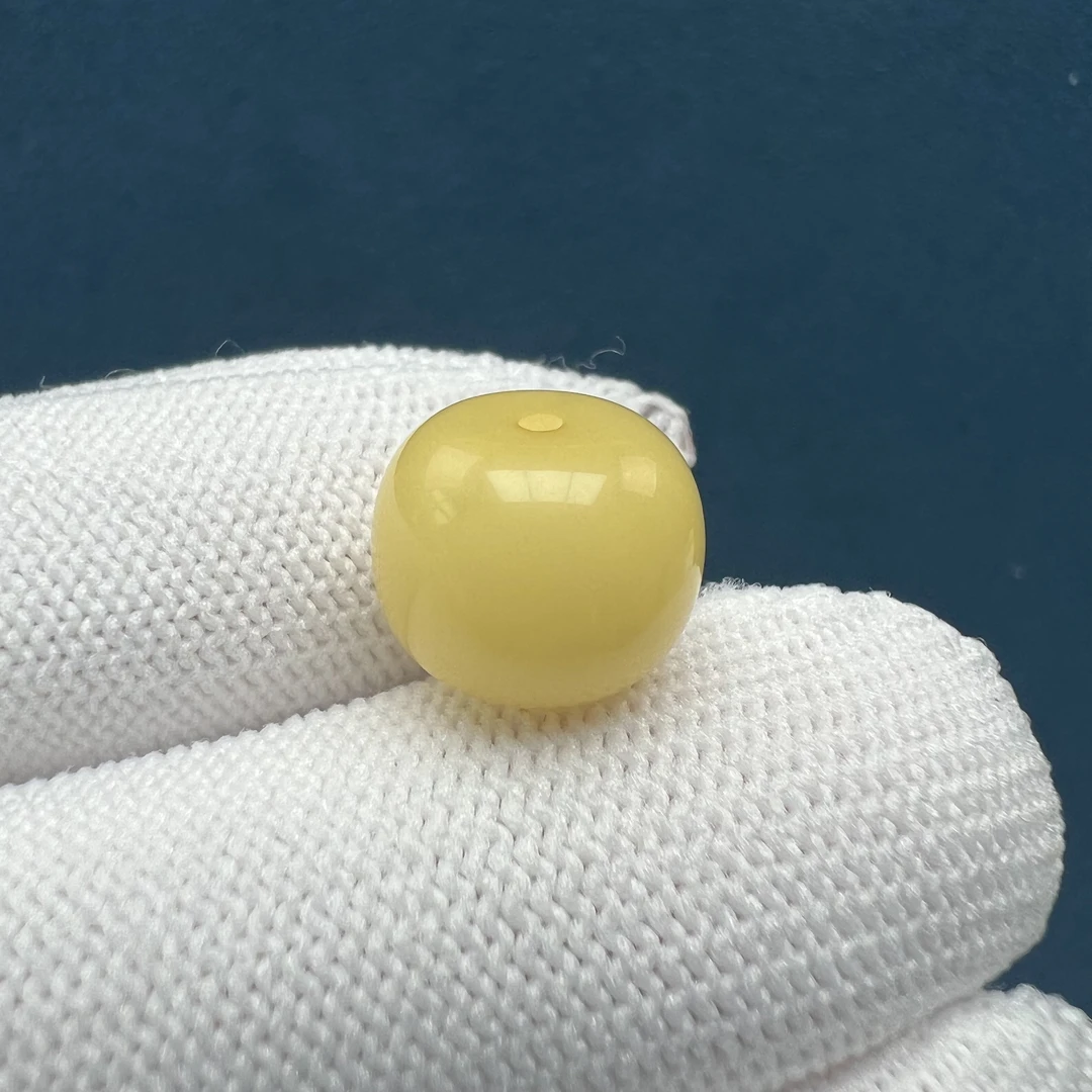 B9811天然原矿蜜蜡【微瑕】老型 12.3*10mm 支持复检 假一罚十