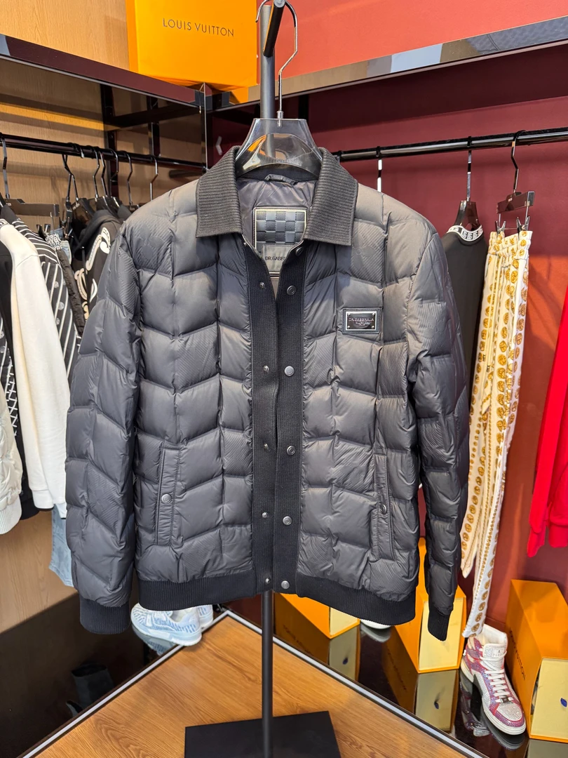 DR.GABBRALA冬季厚款常规款夹克男款时尚外套保暖男装（黑色）