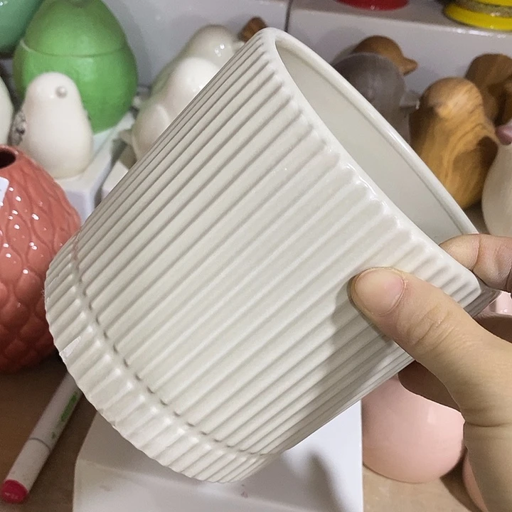 陶盆有孔 瑕疵针孔漏釉介意勿拍外口 13外高13