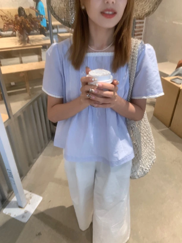 【楠楠】超美刺绣蕾丝方领显瘦文艺风条纹上衣单色蓝小衫