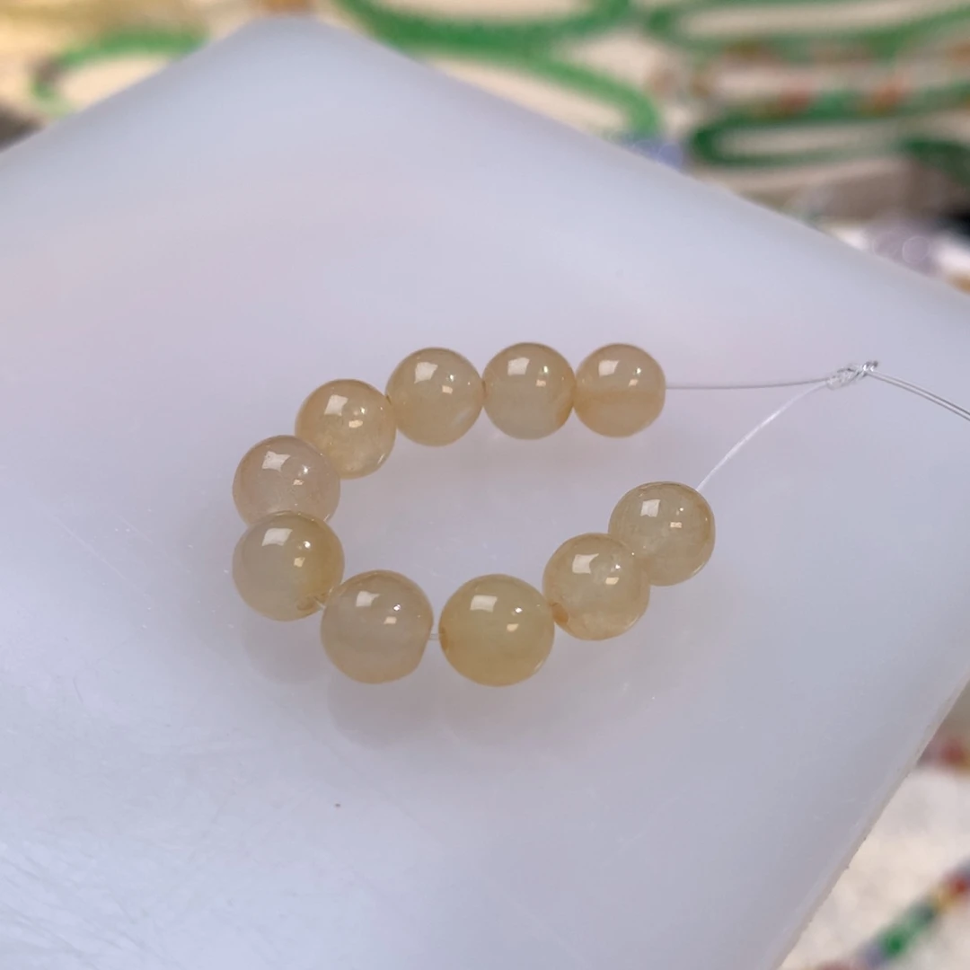翡翠未镶嵌胸饰卡6冰润胶黄翡 10颗一组/150元 需拍3组