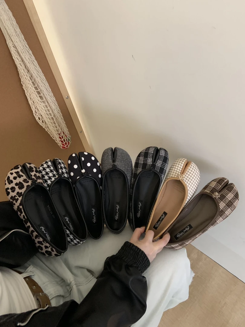 1799-2a INS百搭潮分趾平底鞋复古格纹浅口猪蹄单鞋洋气羊蹄瓢鞋