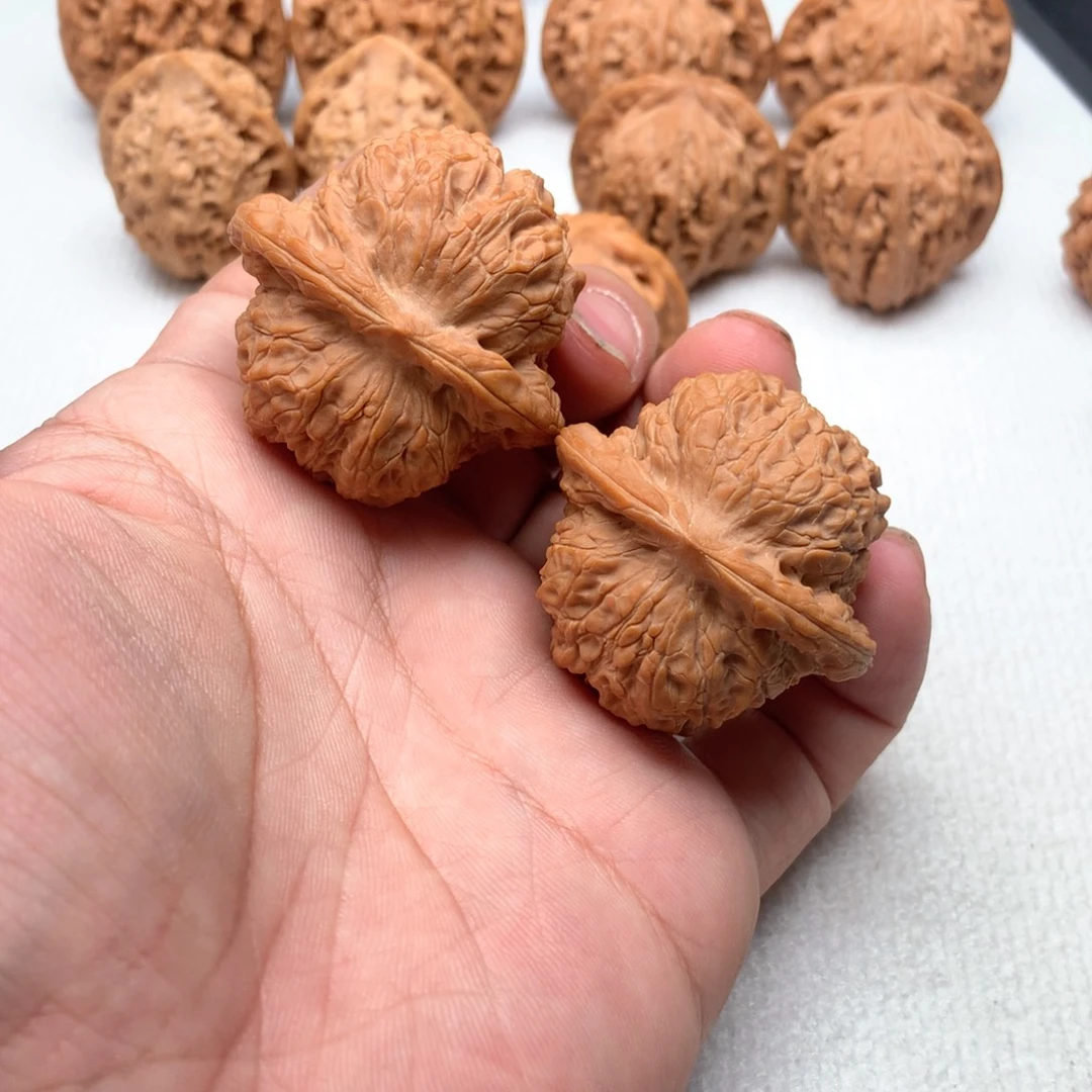 -***l把件桃核41尺精品血麒麟