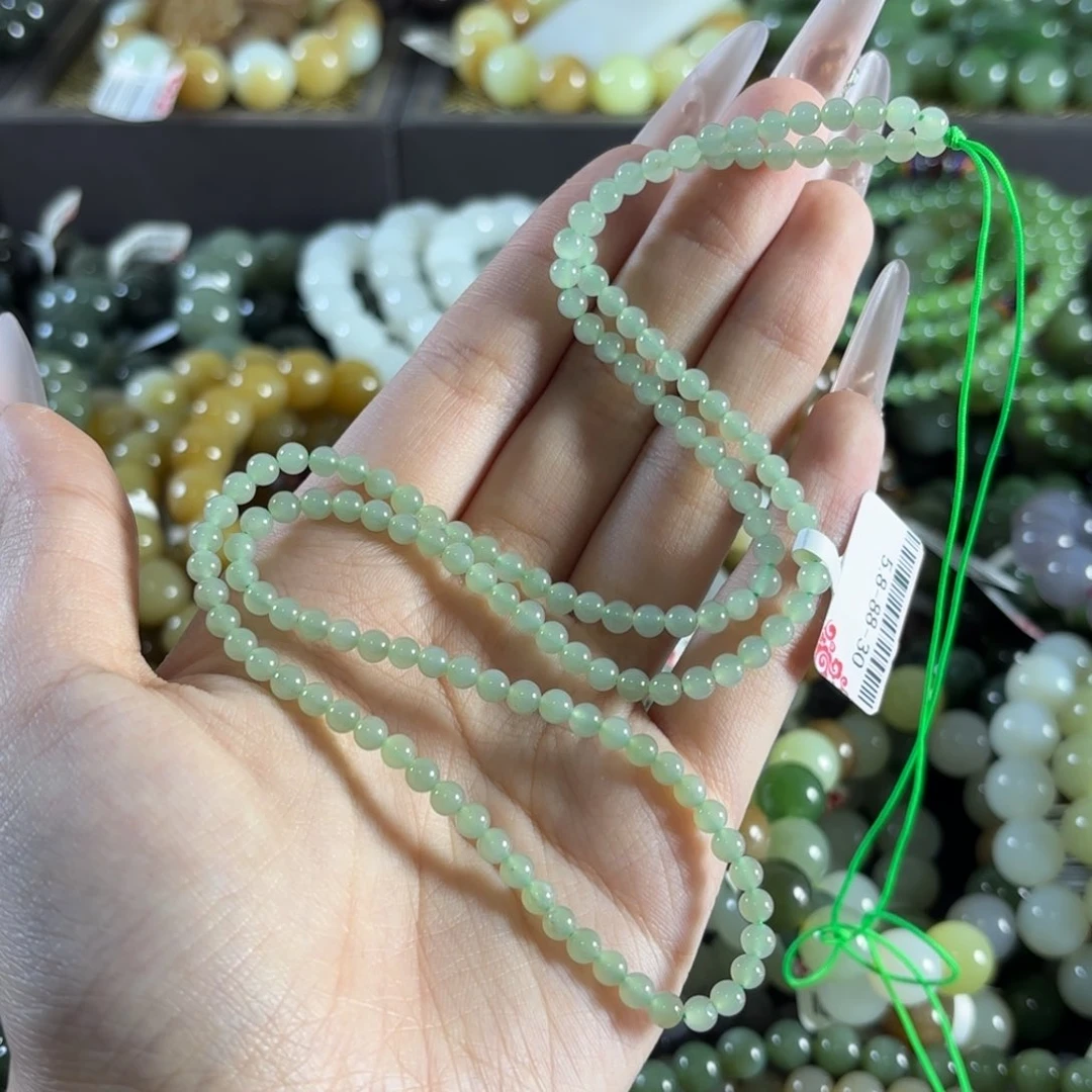 和田玉未镶嵌项链