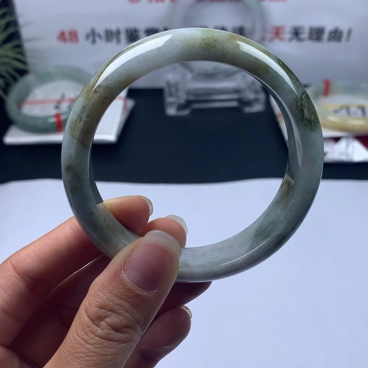 未镶嵌手镯翡翠26