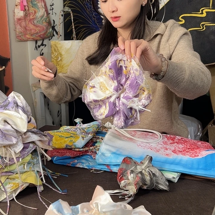 她***星376蕾丝发圈不退不换