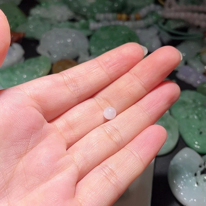 颈饰未镶嵌翡翠可**心天