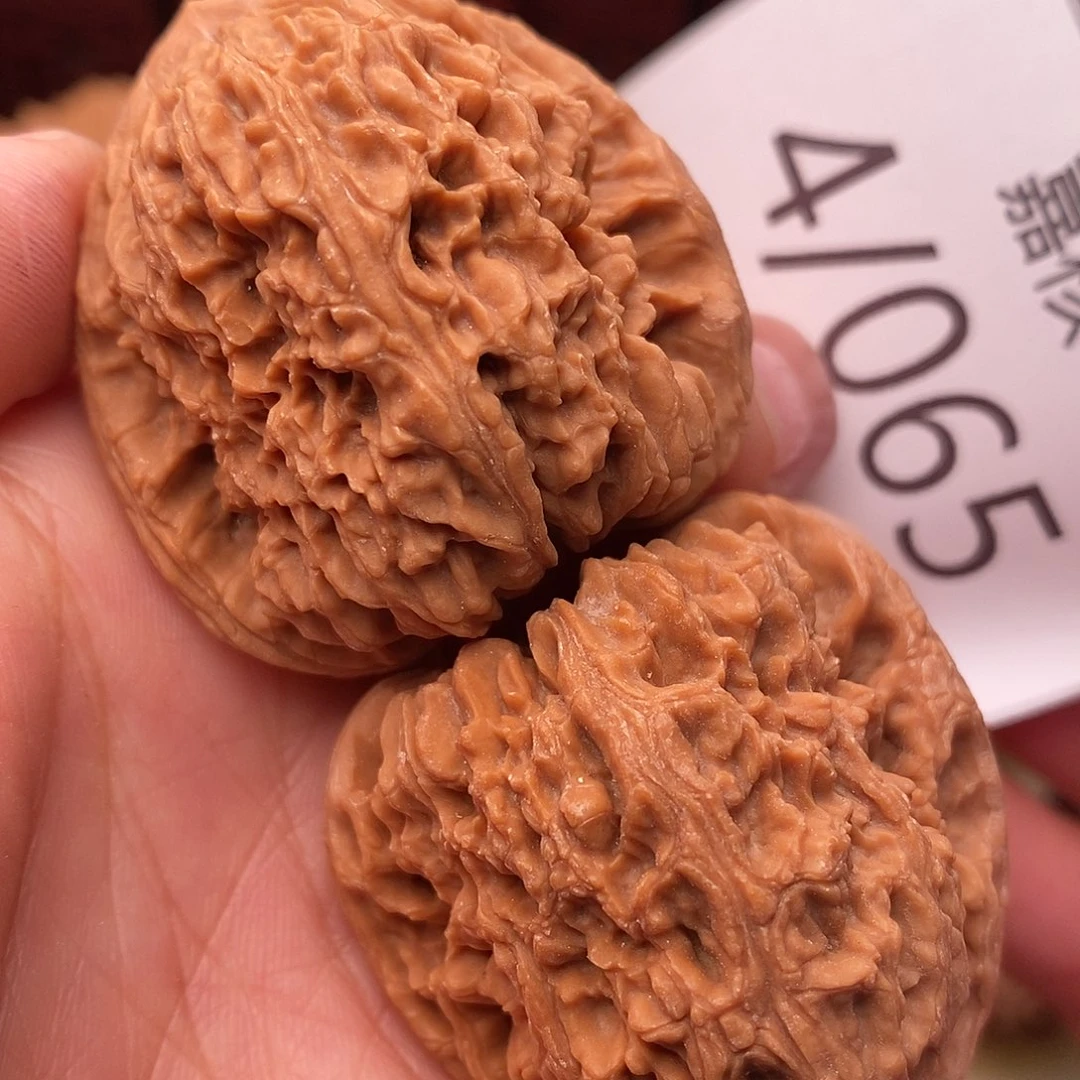 文玩核桃把件40南疆石