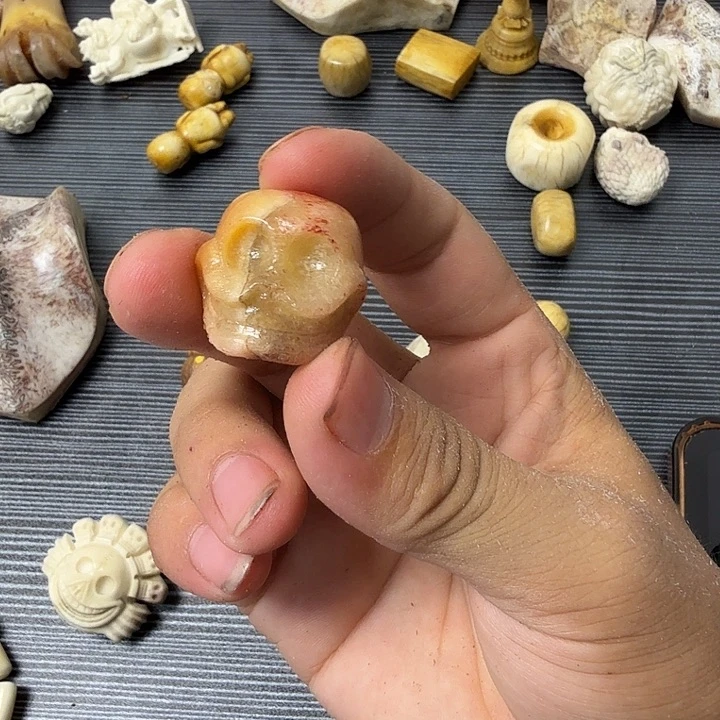 柏香籽/百香籽吊坠小*吴