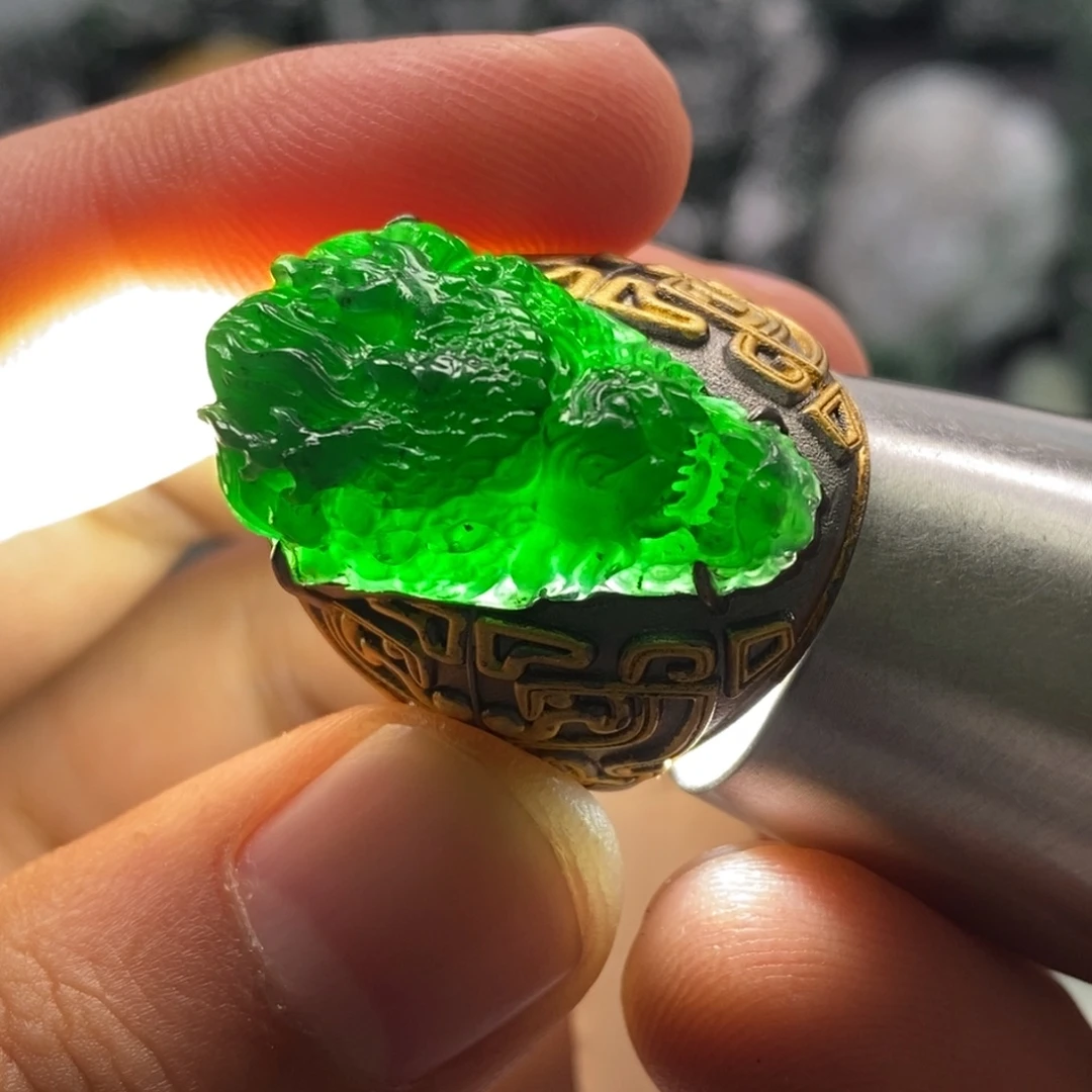 定制翡翠未镶嵌天然翡翠A货龙头戒指