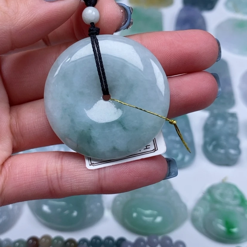 【闪购商品】翡翠吊坠(不含链)未镶嵌