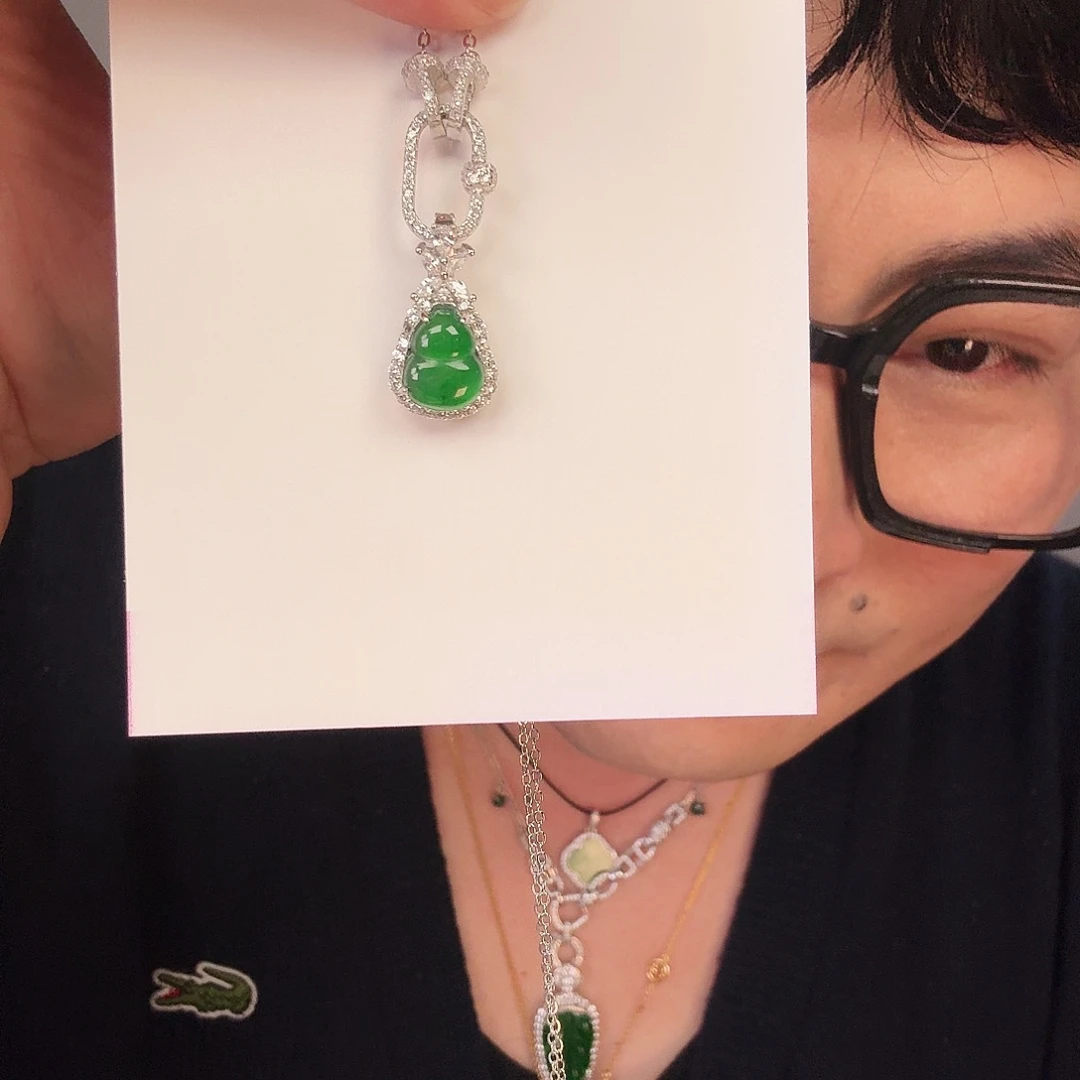 翡翠颈饰未镶嵌一套