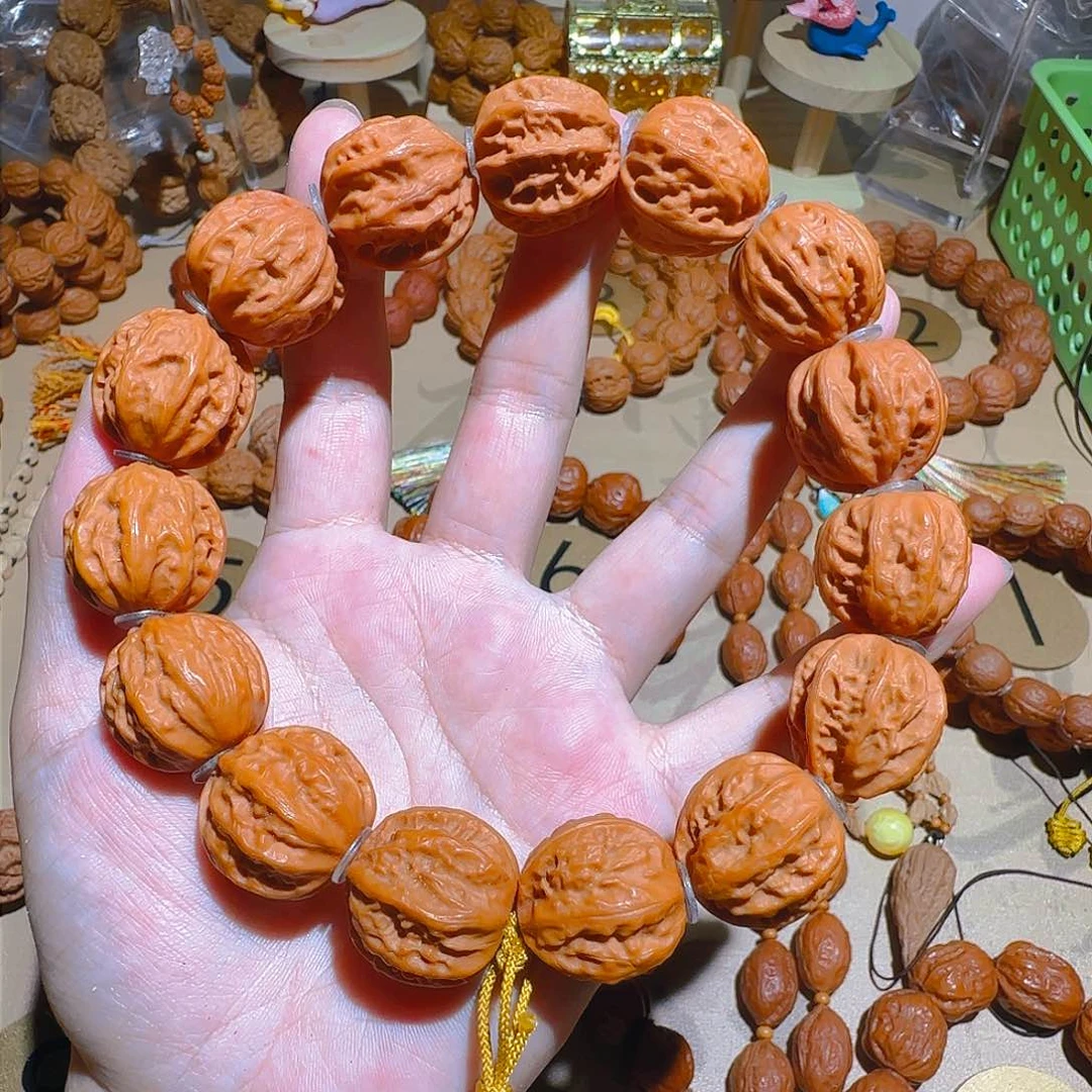 文玩核桃吊坠京八棱