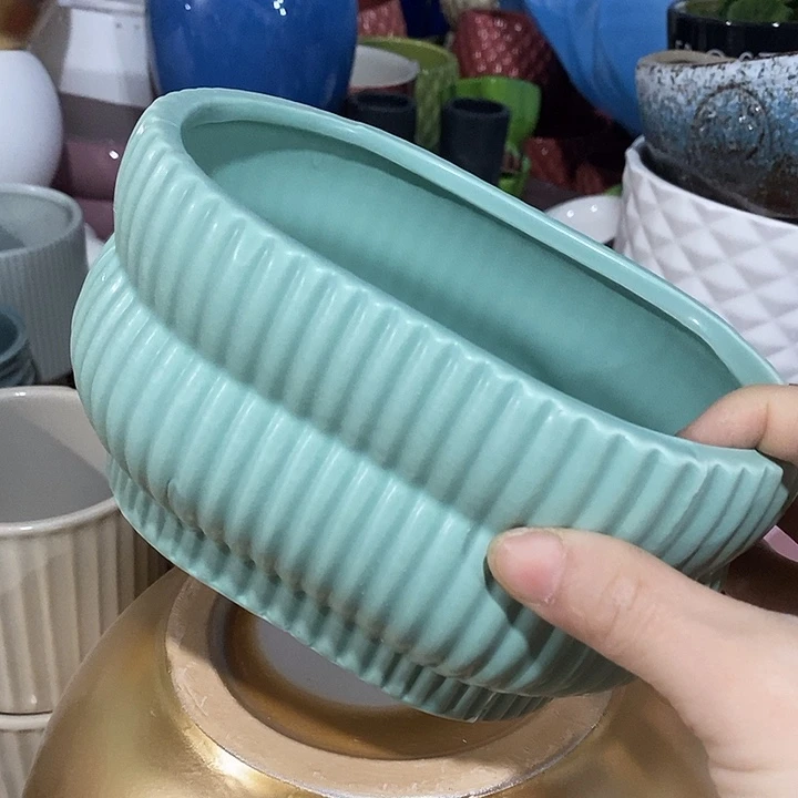 陶瓷花盆有孔 瑕疵介意勿拍