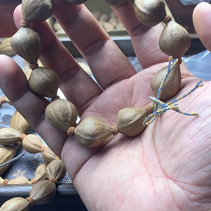 手串/手链橄榄核1.8✖️2.1蒜头素串