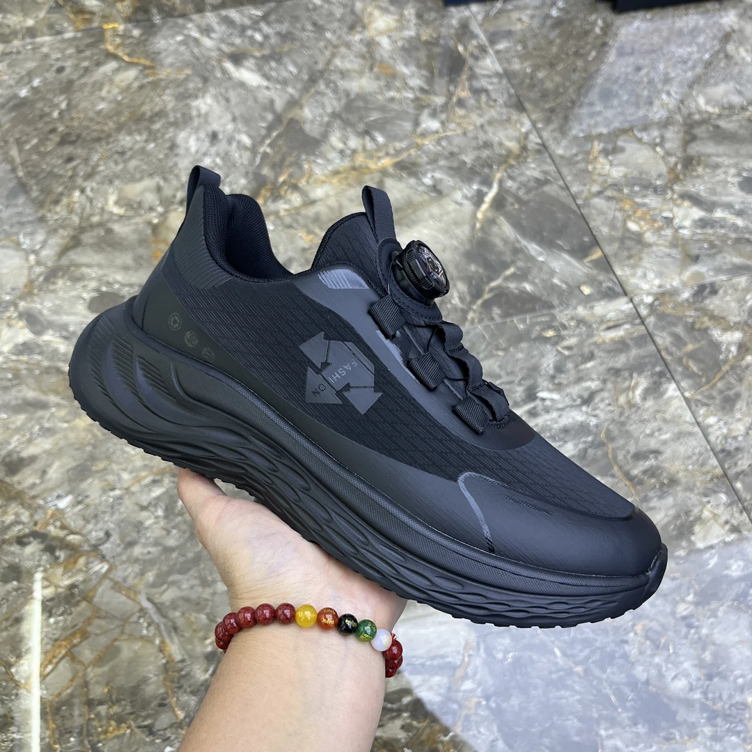 纽扣男鞋2025新款秋冬厚底鞋单鞋加绒棉鞋休闲鞋百搭男士黑色鞋子