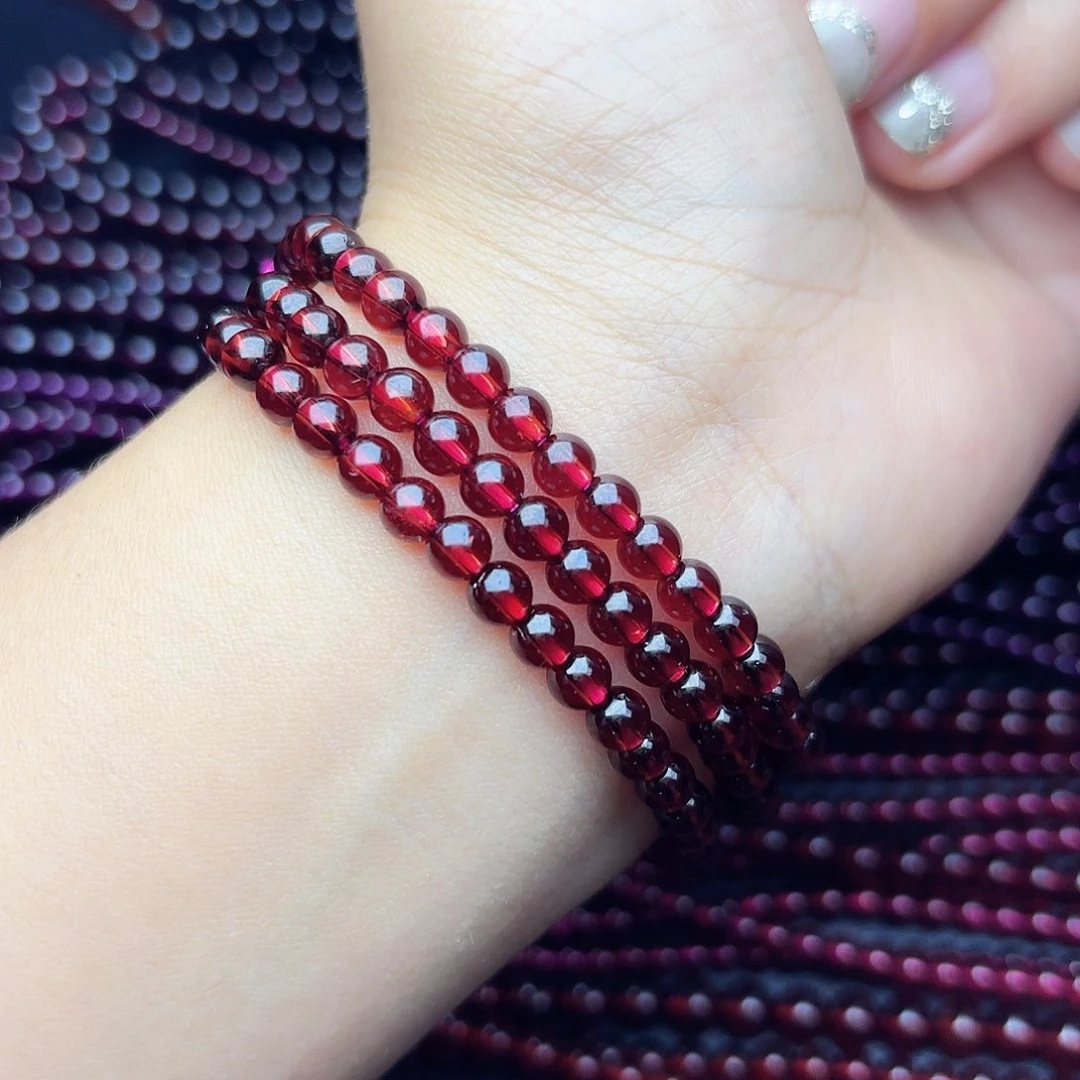 手链未镶嵌石榴石卡4.8香槟金三圈毕业级