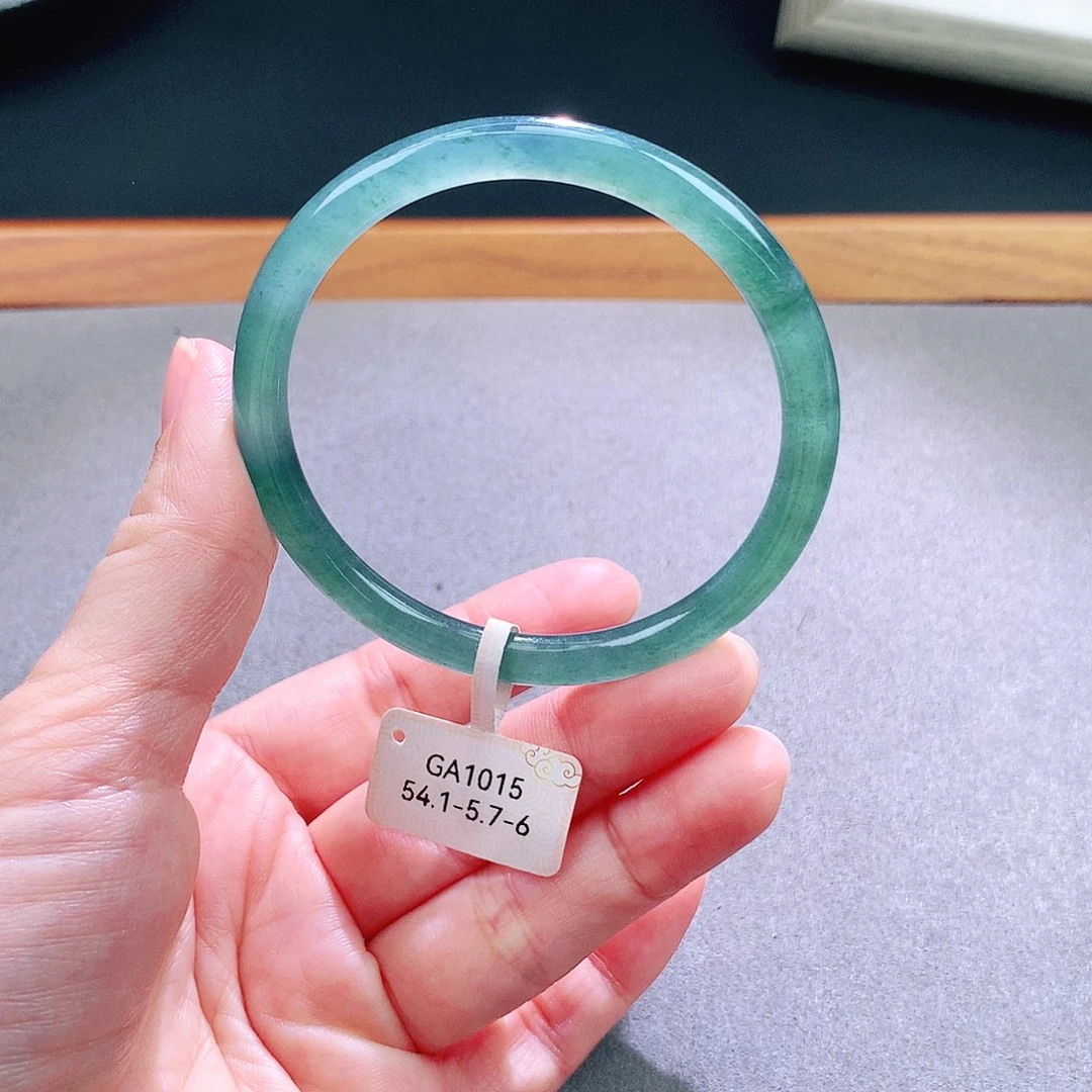 翡翠未镶嵌手镯天然翡翠手镯a货