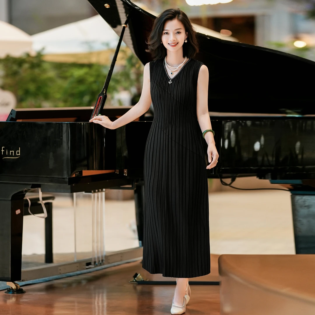 西子/【钢琴键】重工高温压褶立体收腰A摆无袖黑色连衣裙/CQTJ267