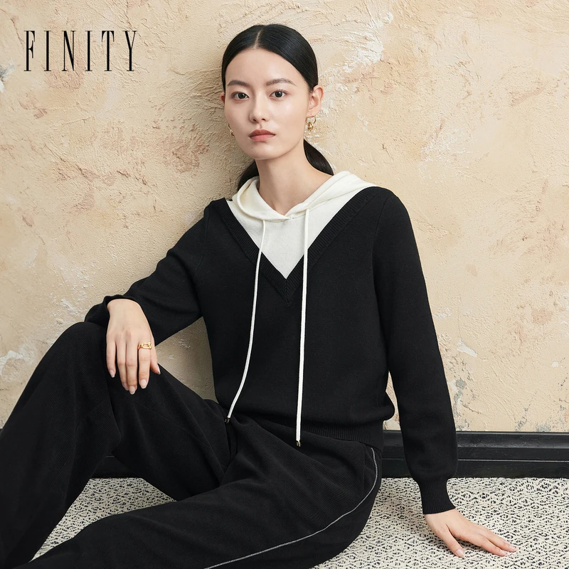 【籽言专属】FINITY 新款运动拼接休闲百搭连帽针织衫 F21W8E15S5