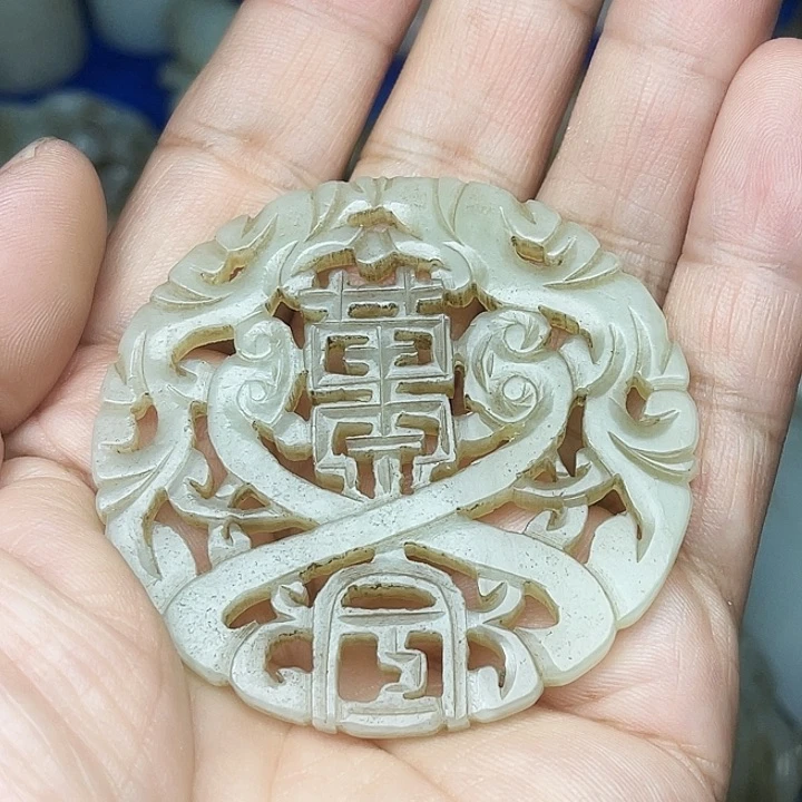 和田玉（青白玉）未镶嵌颈饰