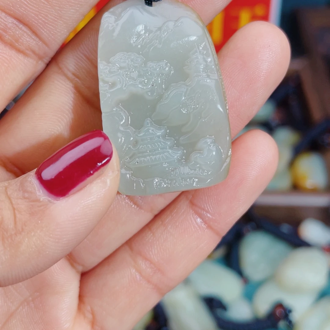 和田玉未镶嵌颈饰