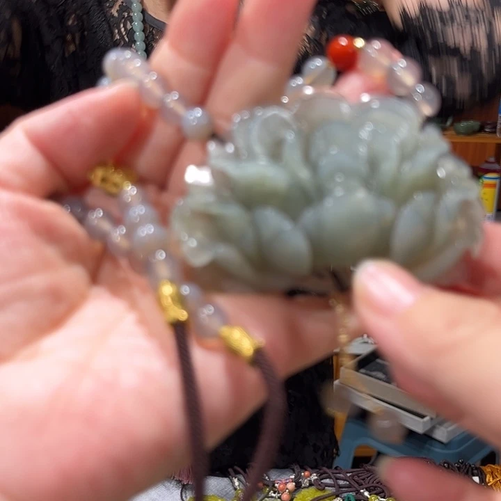 未镶嵌岫玉毛衣链