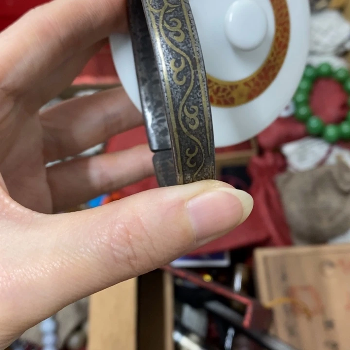 瓷片哈中古工艺品一件