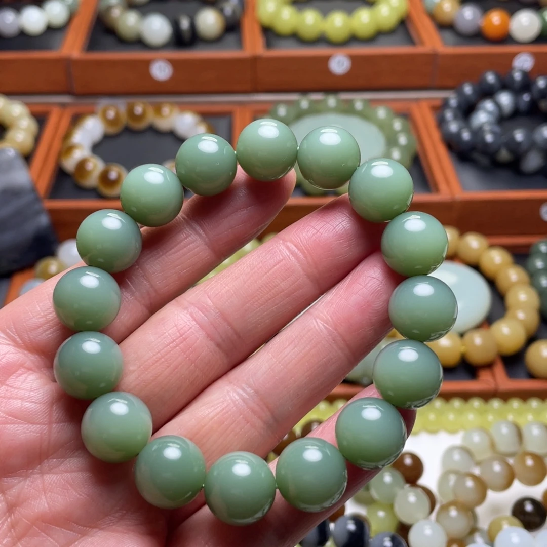 和田玉未镶嵌手串