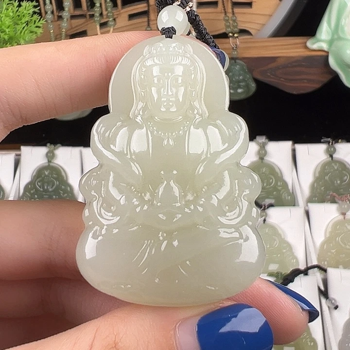 颈饰未镶嵌和田玉