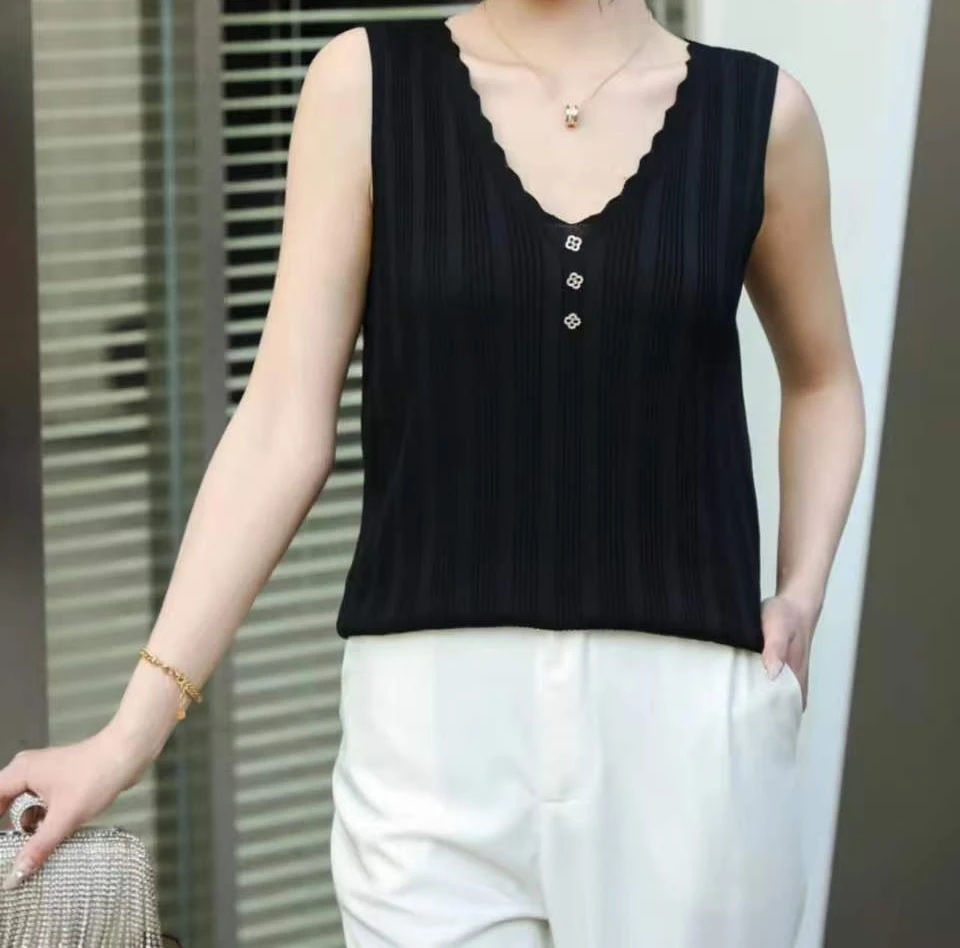 依美阁女装推介春季针织背心