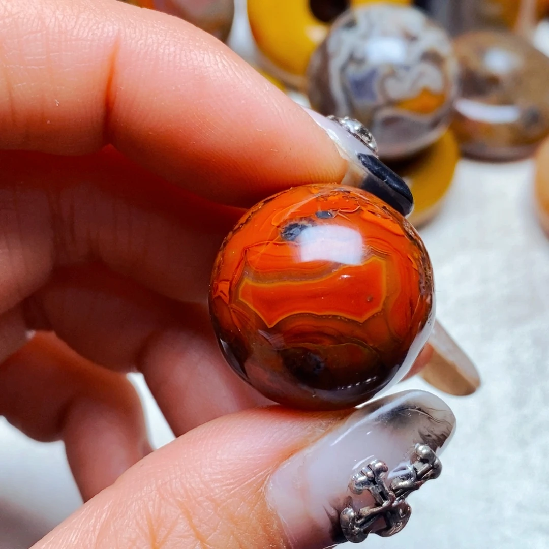 平***安玛瑙/玉髓未镶嵌颈饰