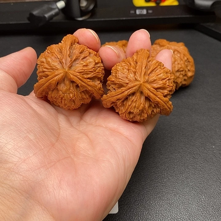 老***邢文玩核桃把件白奔